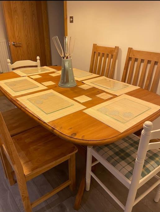 3 Bedroom Terrace Holiday Home Great Torrington Buitenkant foto